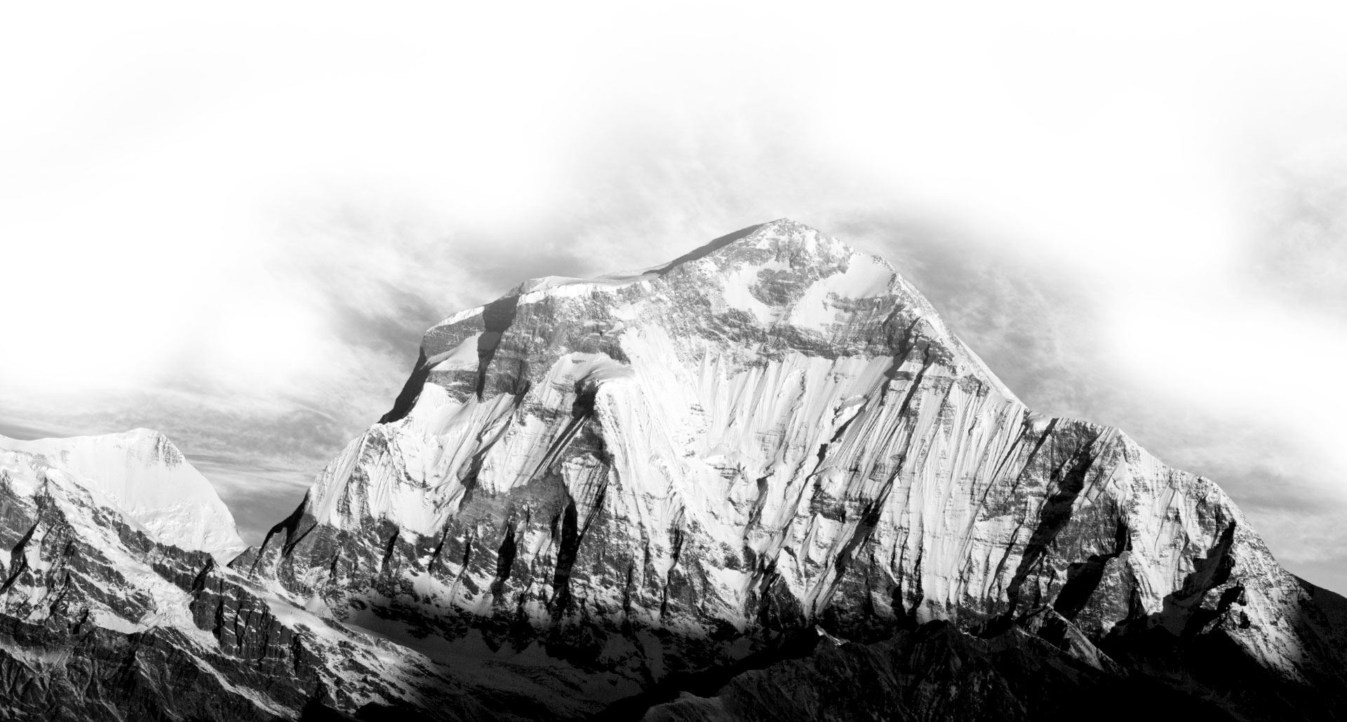 Cumbre de la montaña Dhaulagiri