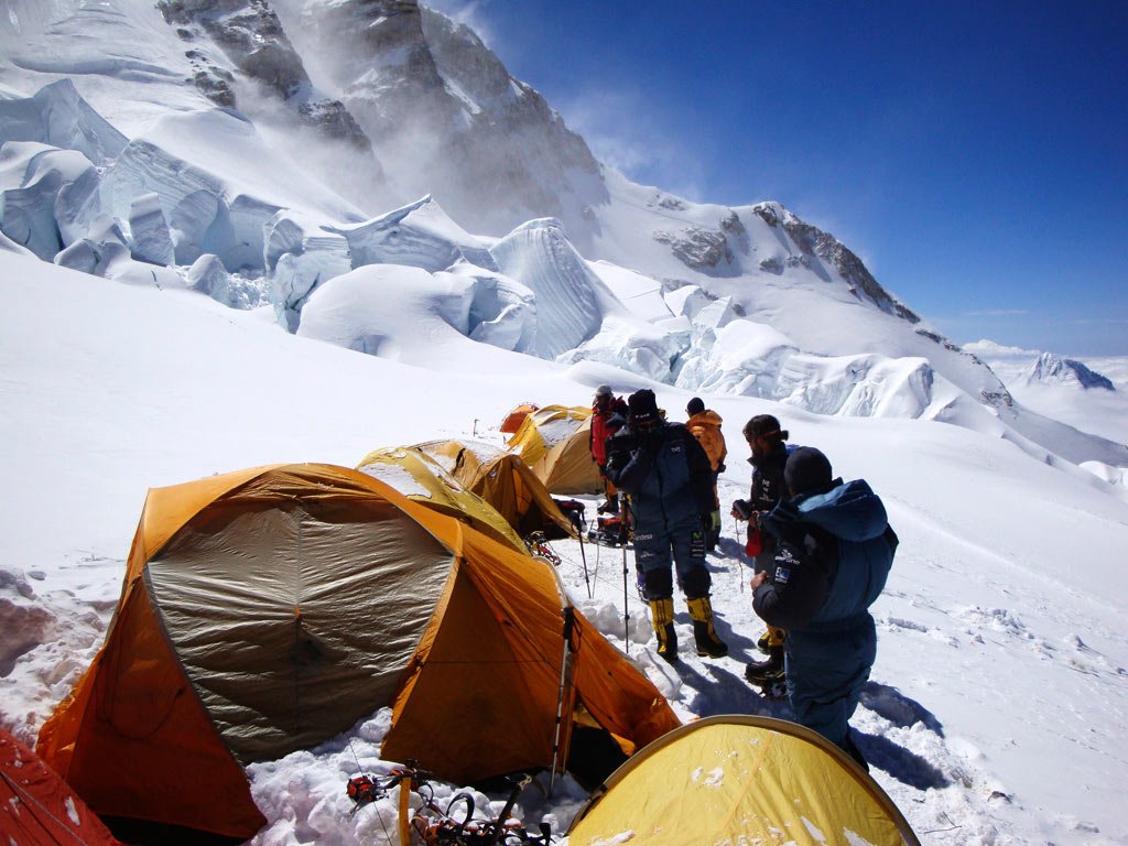 Grupo de alpinismo de Edurne Pasaban en Kanchenjunga