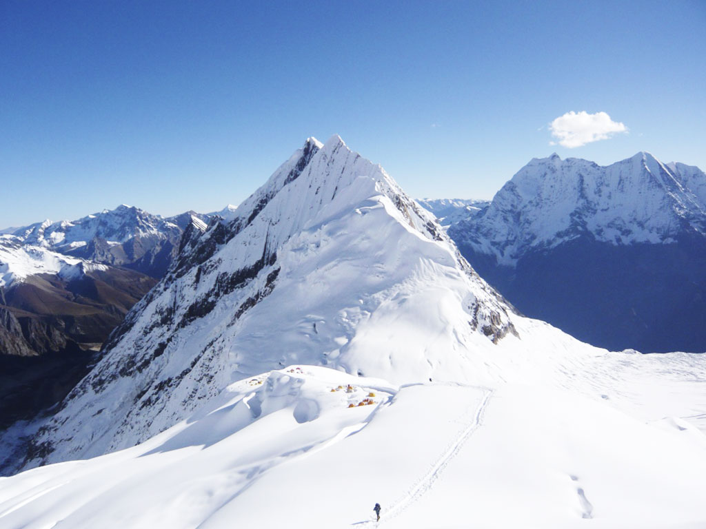 Campamento de Edurne Pasaban en las faldas del Manaslu