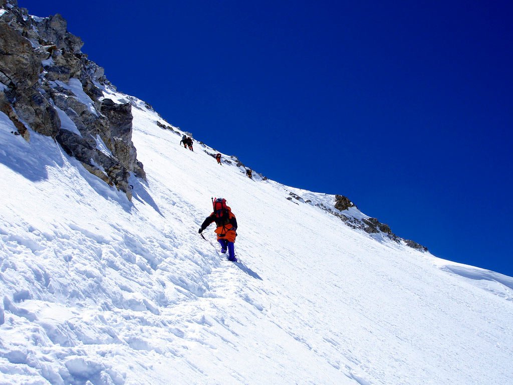 Colinas de nieve en Nangaparbat Edurne Pasaban